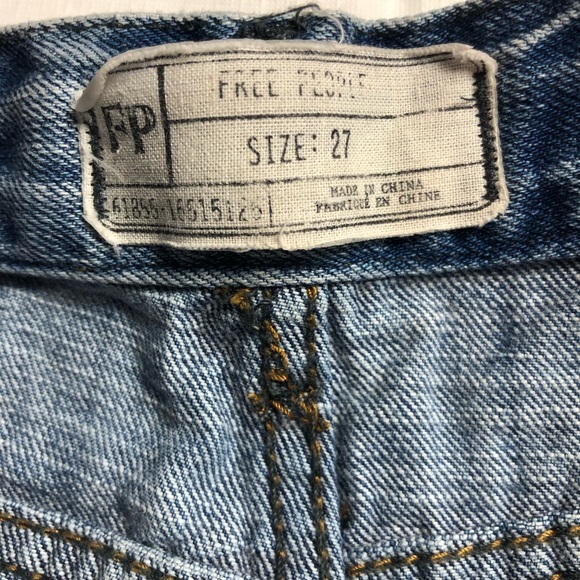Free People Jean Shorts Size 27 (waist 30”) Eliot Rainbow Waist Very Distressed - Picture 10 of 10